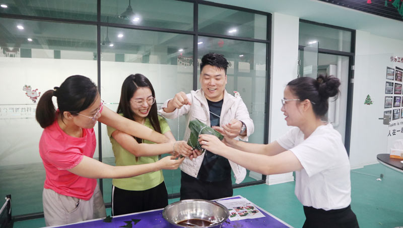 品粽香滋味，繪多彩生活 | 寶開舉辦“包粽子 · 繪彩蛋 · 迎端午”主題活動
