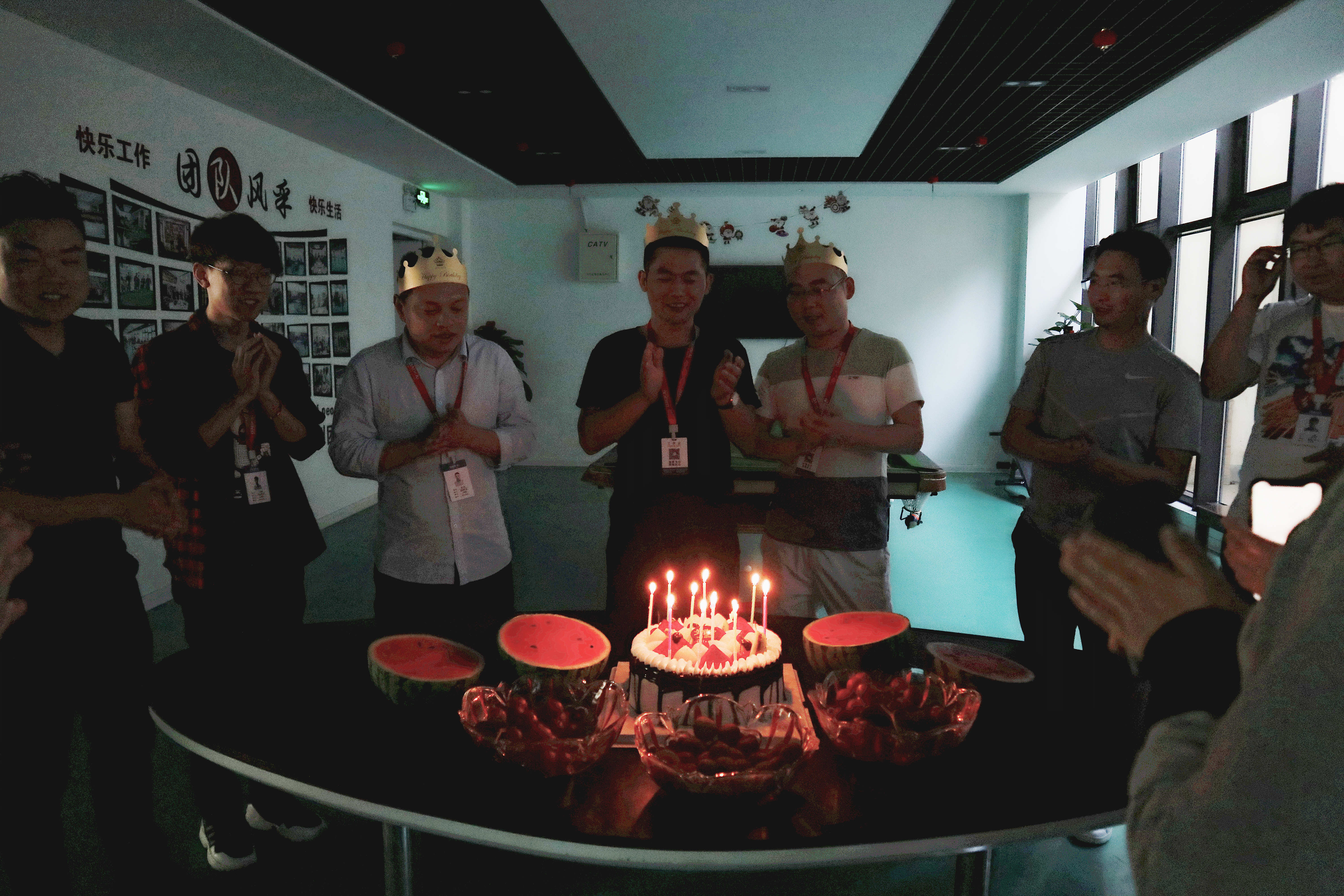 員工集體生日會 | 繽紛五月，把美好的祝福送給你